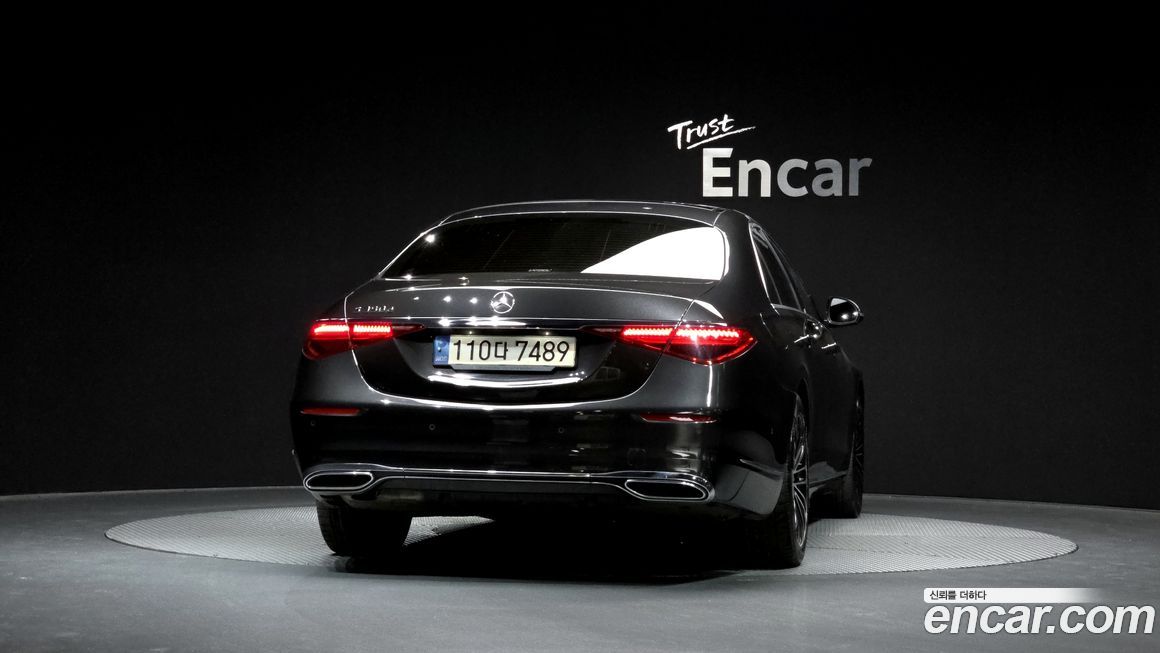 Mercedes-Benz S-Class 2022