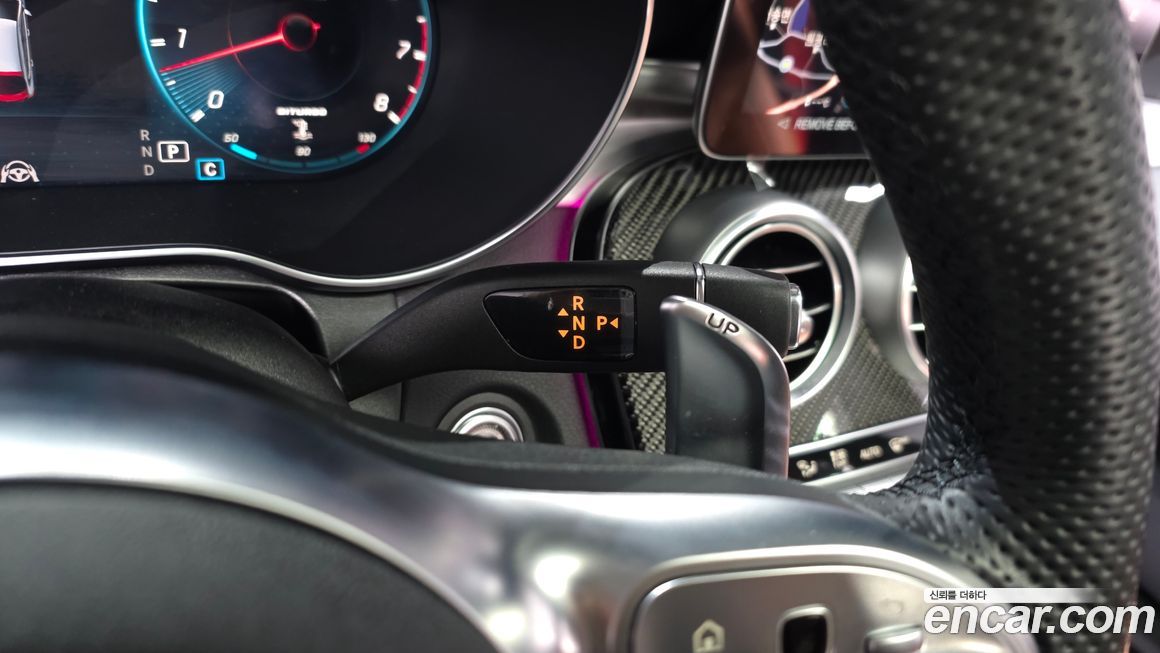 Mercedes-Benz GLC-Class 2023