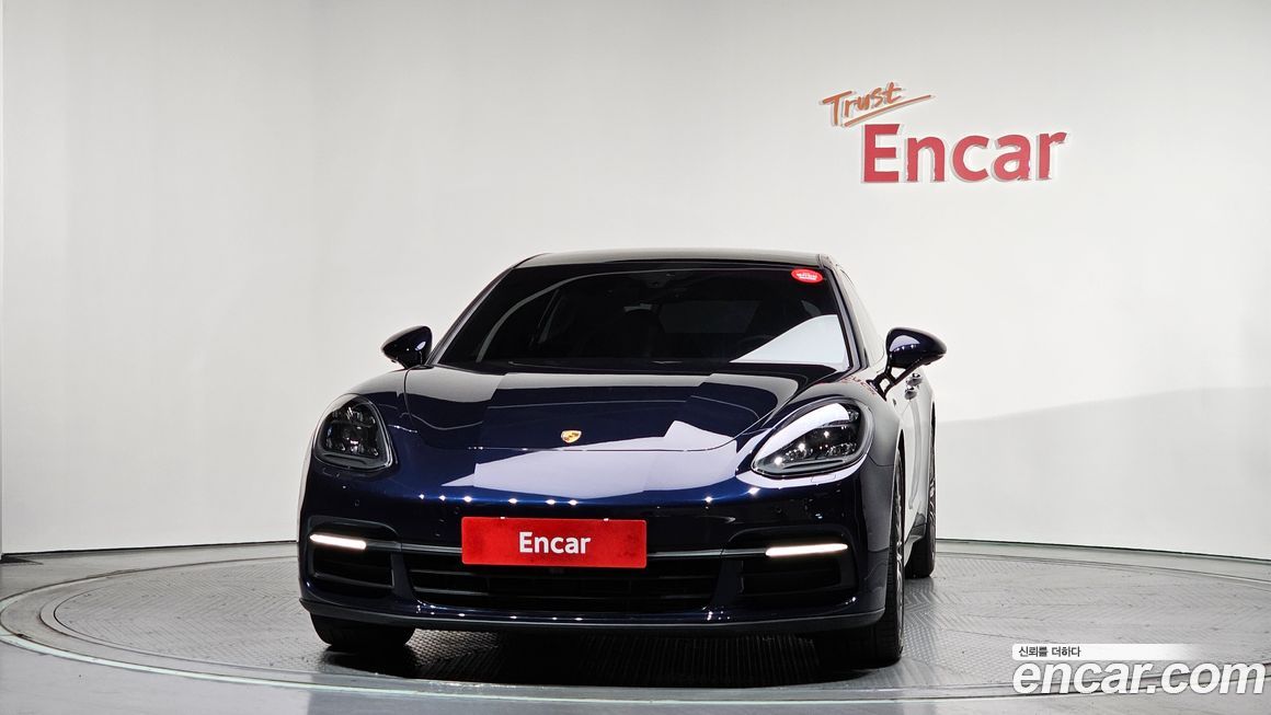 Porsche Panamera 2018