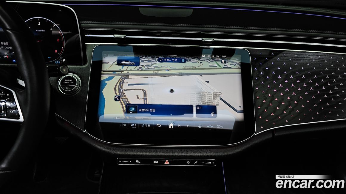 Mercedes-Benz E-Class 2024