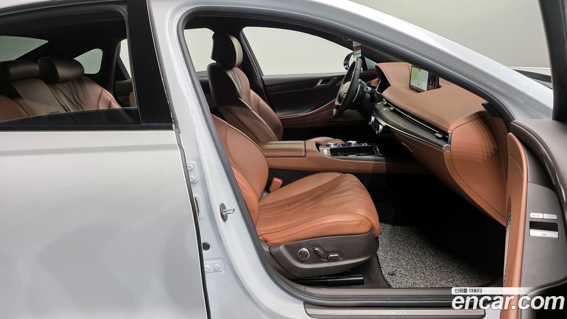 Genesis G80 2023