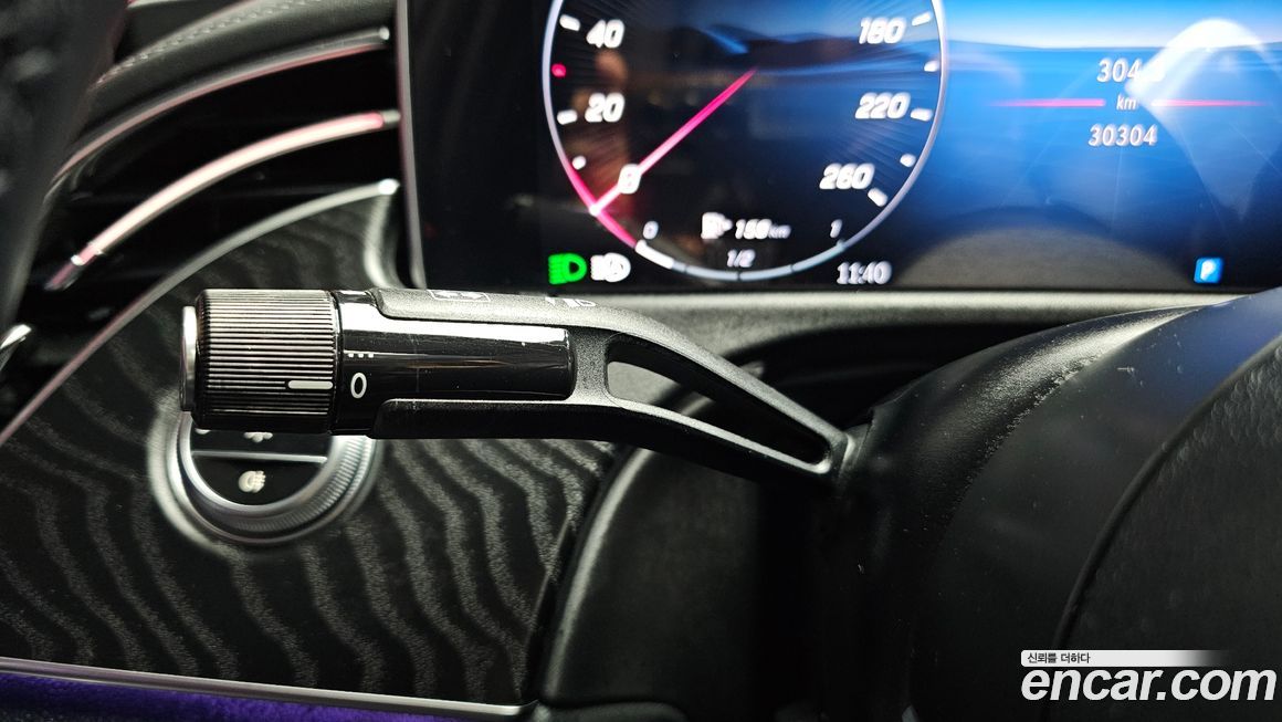 Mercedes-Benz E-Class 2024