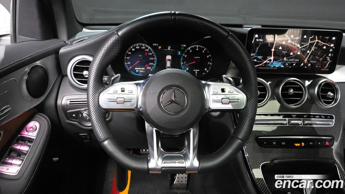 Mercedes-Benz GLC-Class 2023