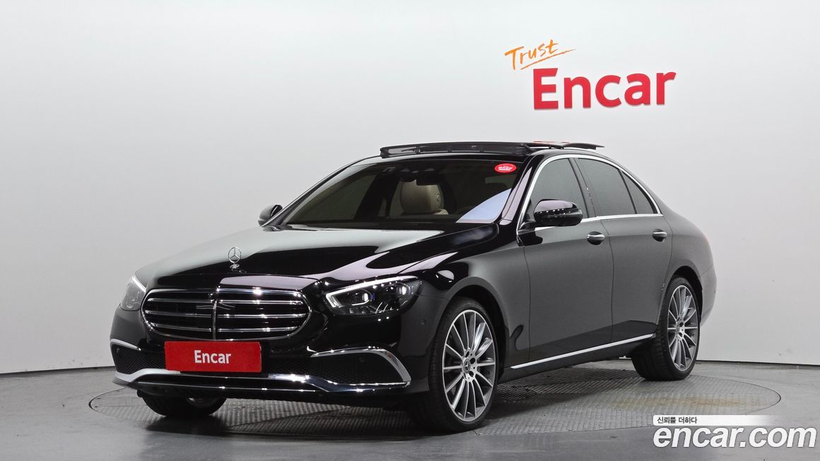 Mercedes-Benz E-Class 2023