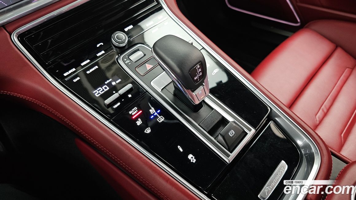 Porsche Panamera 2018