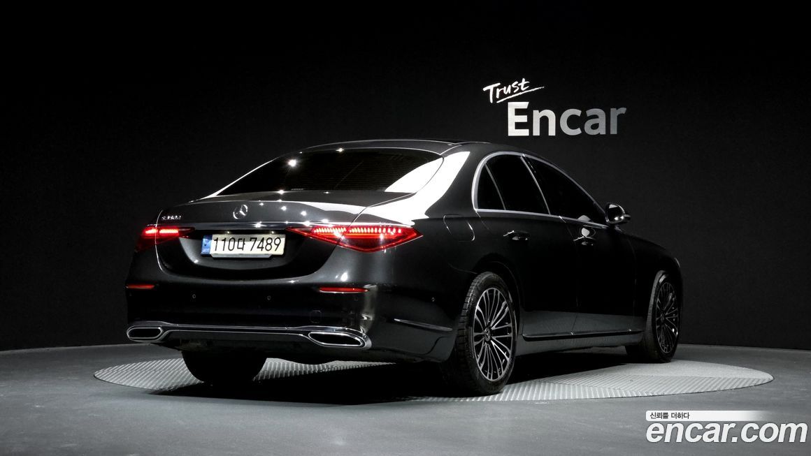 Mercedes-Benz S-Class 2022