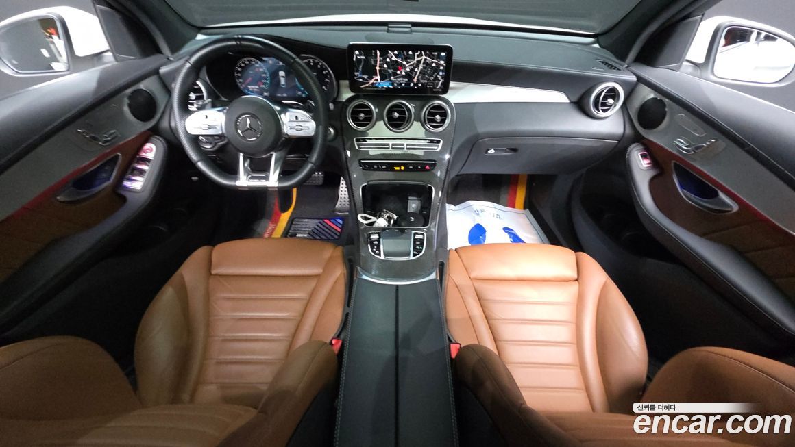 Mercedes-Benz GLC-Class 2023