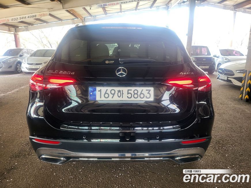Mercedes-Benz GLC-Class 2023