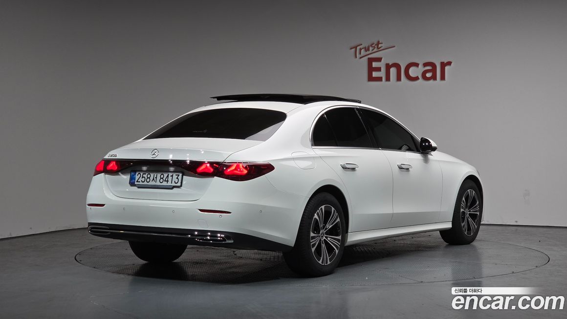 Mercedes-Benz E-Class 2026