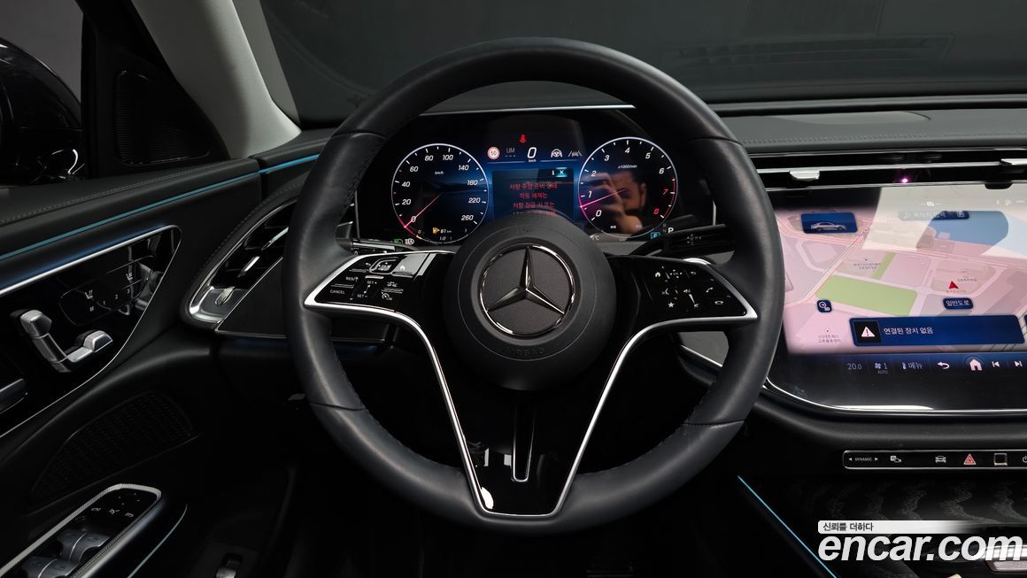 Mercedes-Benz E-Class 2025