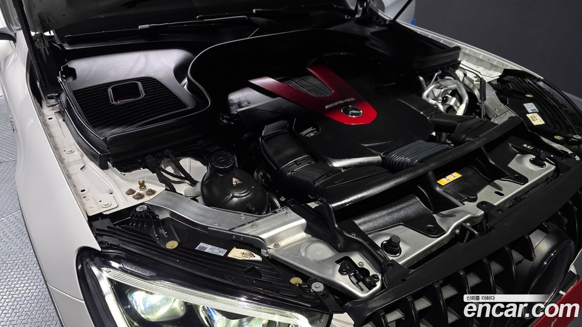 Mercedes-Benz GLC-Class 2023