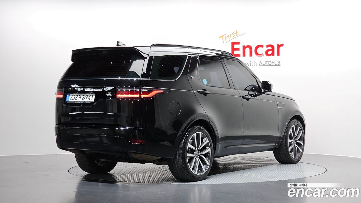 Land Rover Discovery 2022