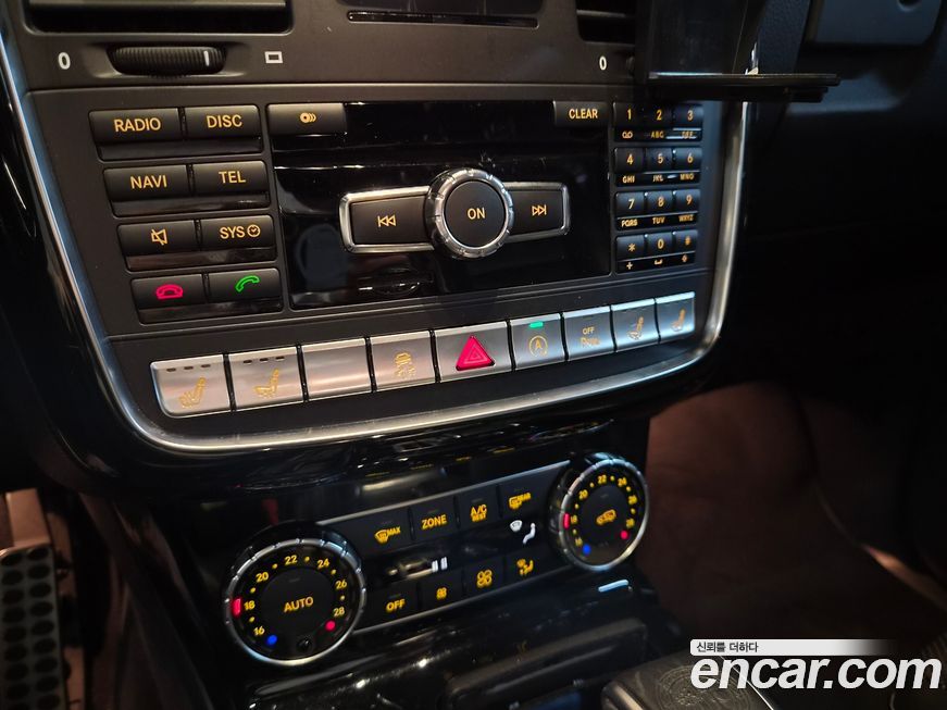 Mercedes-Benz G-Class 2016