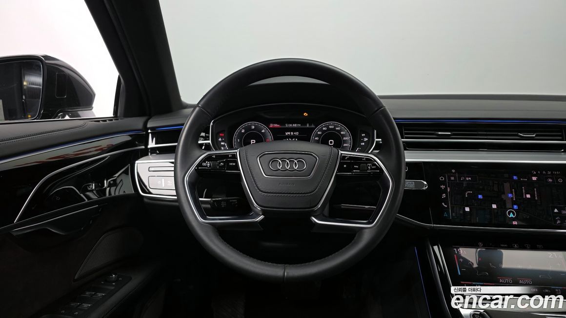 Audi A8 2021