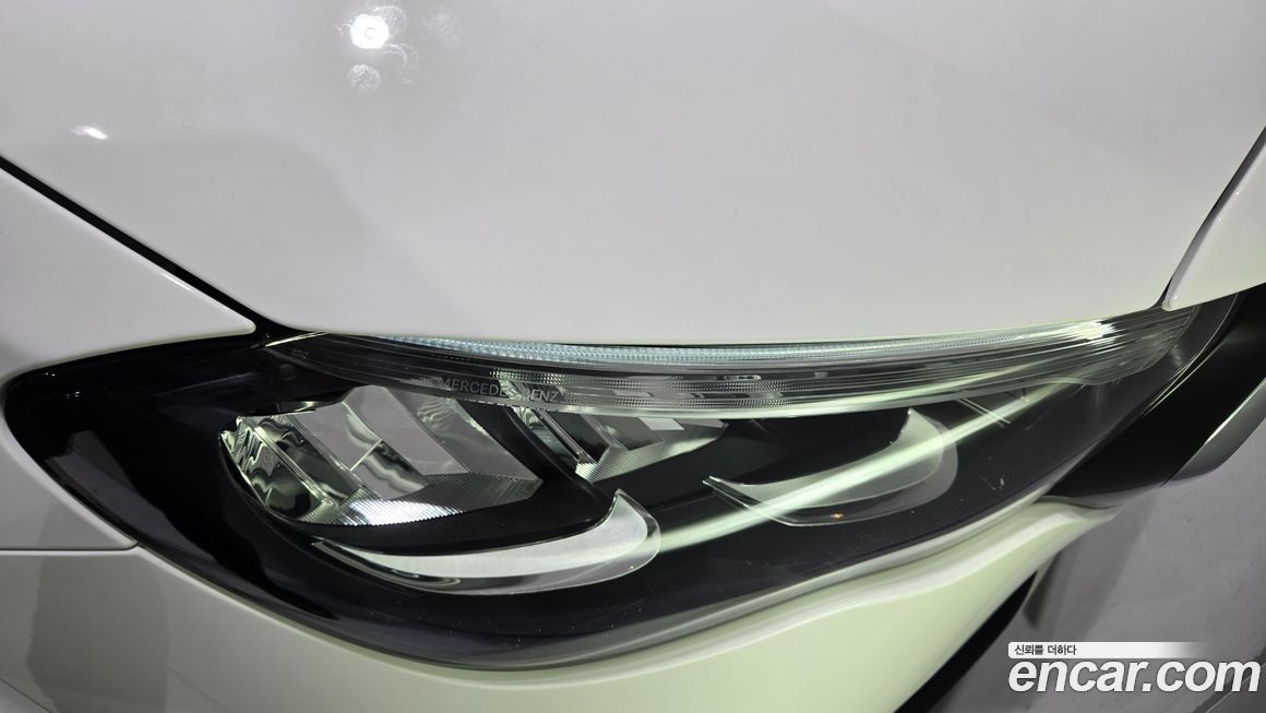 Mercedes-Benz E-Class 2026