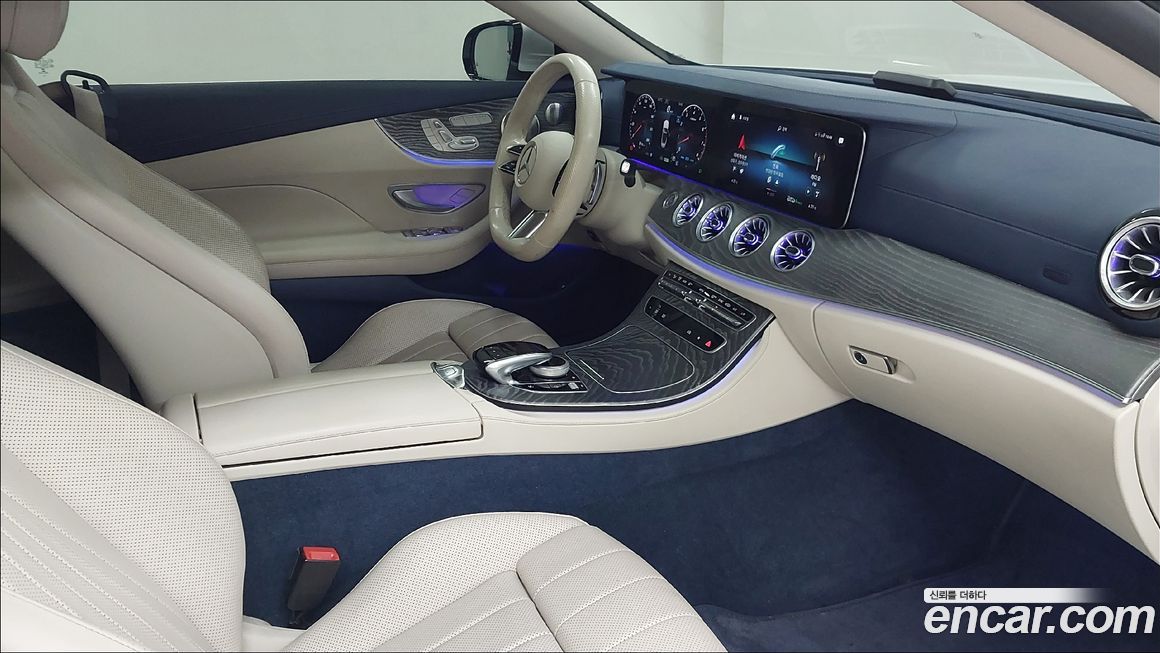 Mercedes-Benz E-Class 2023