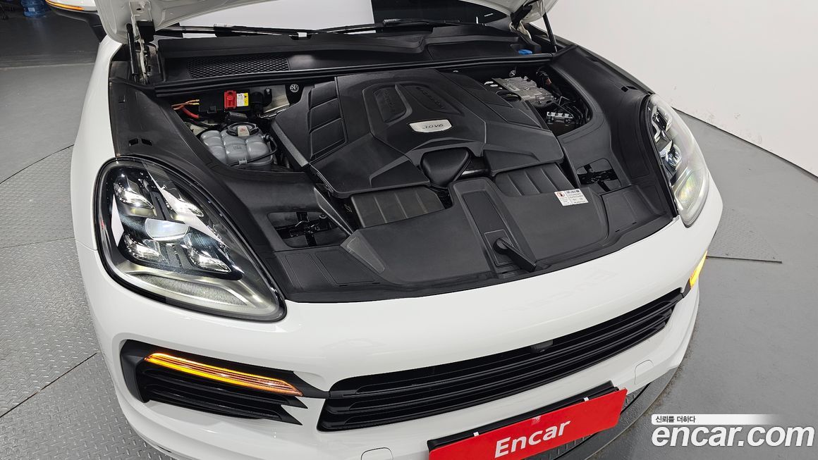 Porsche Cayenne 2020