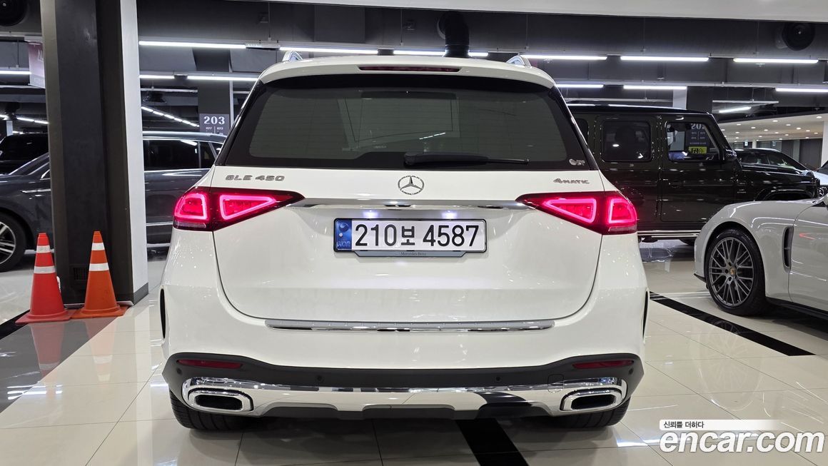 Mercedes-Benz GLE-Class 2023