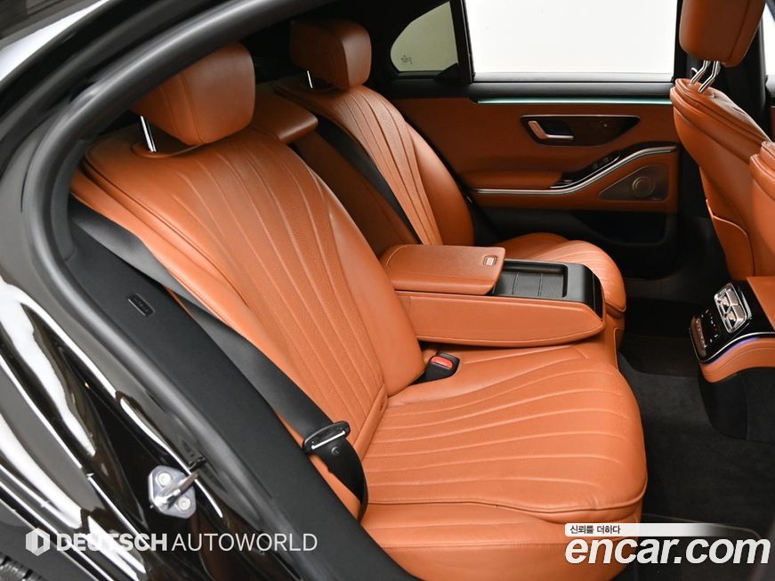 Mercedes-Benz S-Class 2021