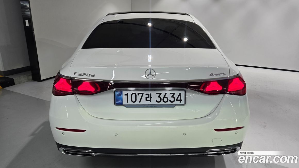 Mercedes-Benz E-Class 2025