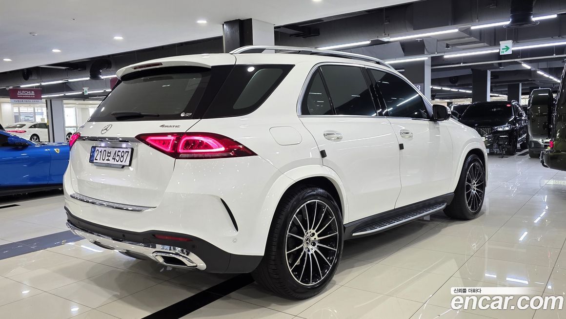 Mercedes-Benz GLE-Class 2023