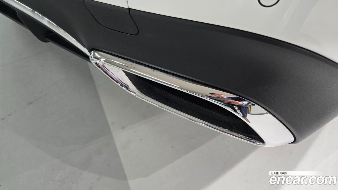 Mercedes-Benz E-Class 2026