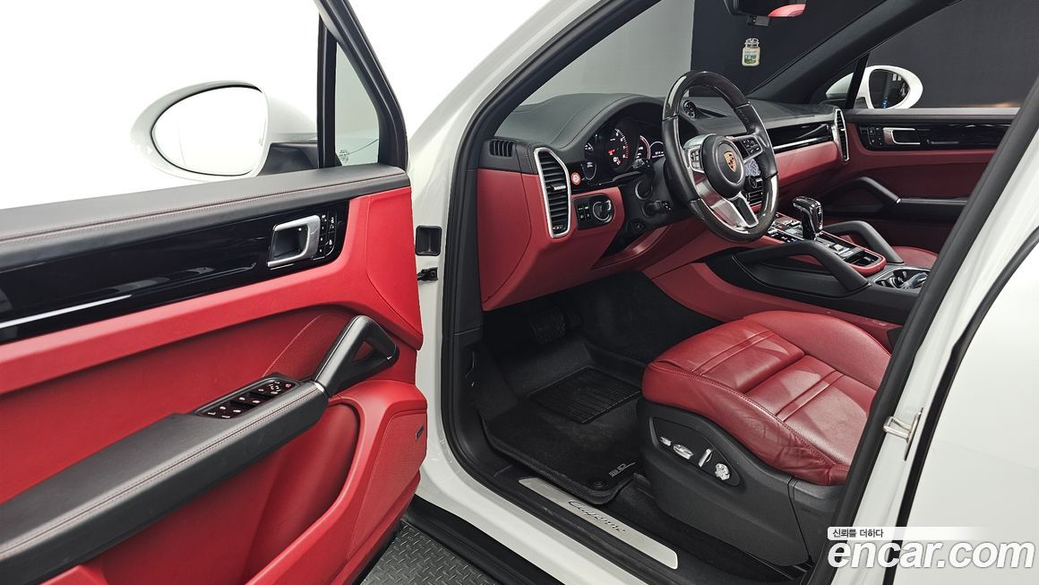 Porsche Cayenne 2020