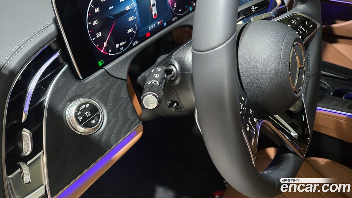 Mercedes-Benz E-Class 2025