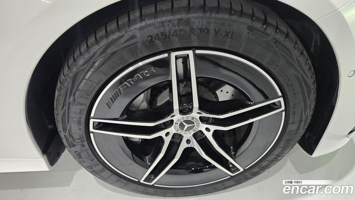 Mercedes-Benz E-Class 2026