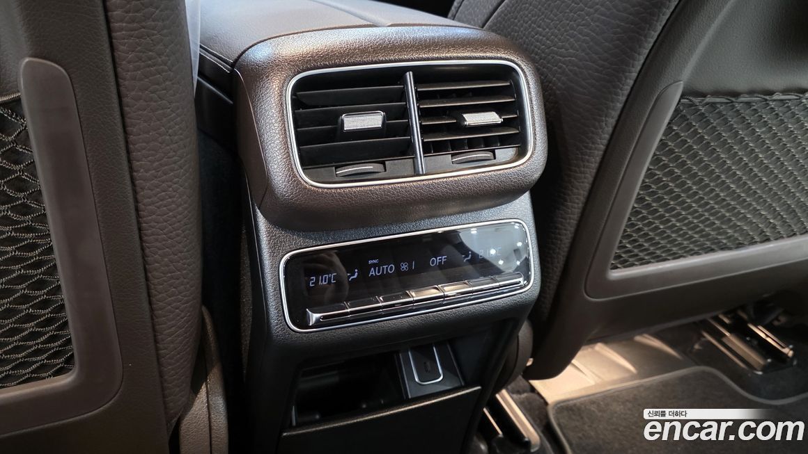 Mercedes-Benz GLE-Class 2023