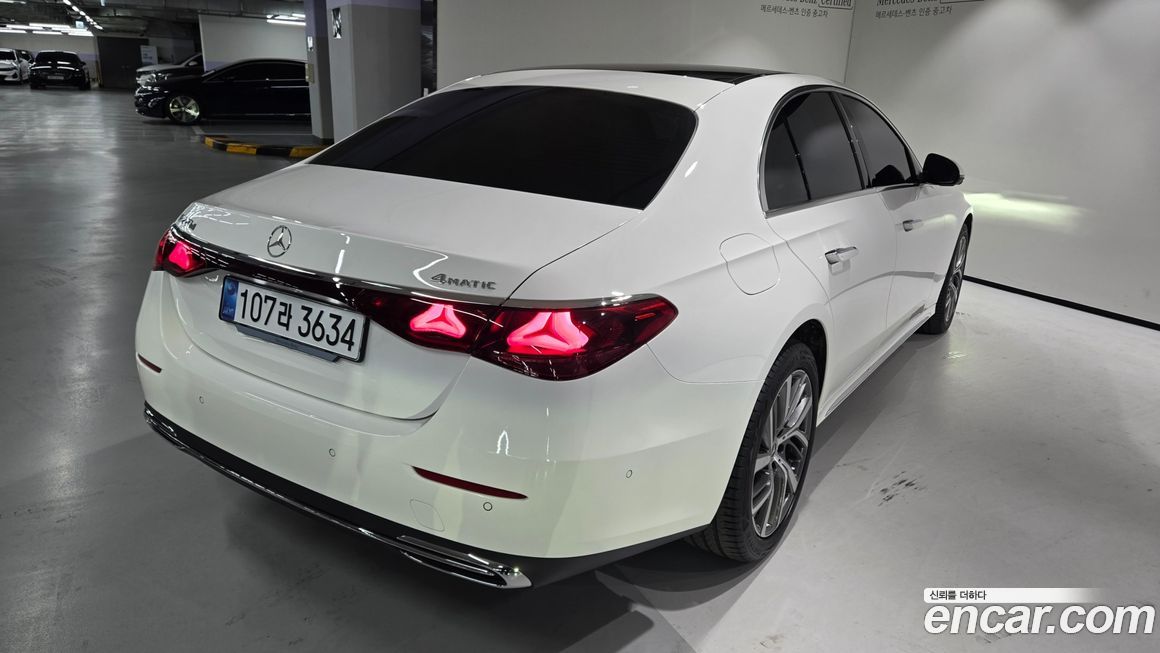 Mercedes-Benz E-Class 2025