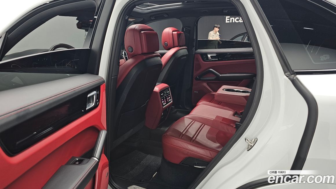 Porsche Cayenne 2020