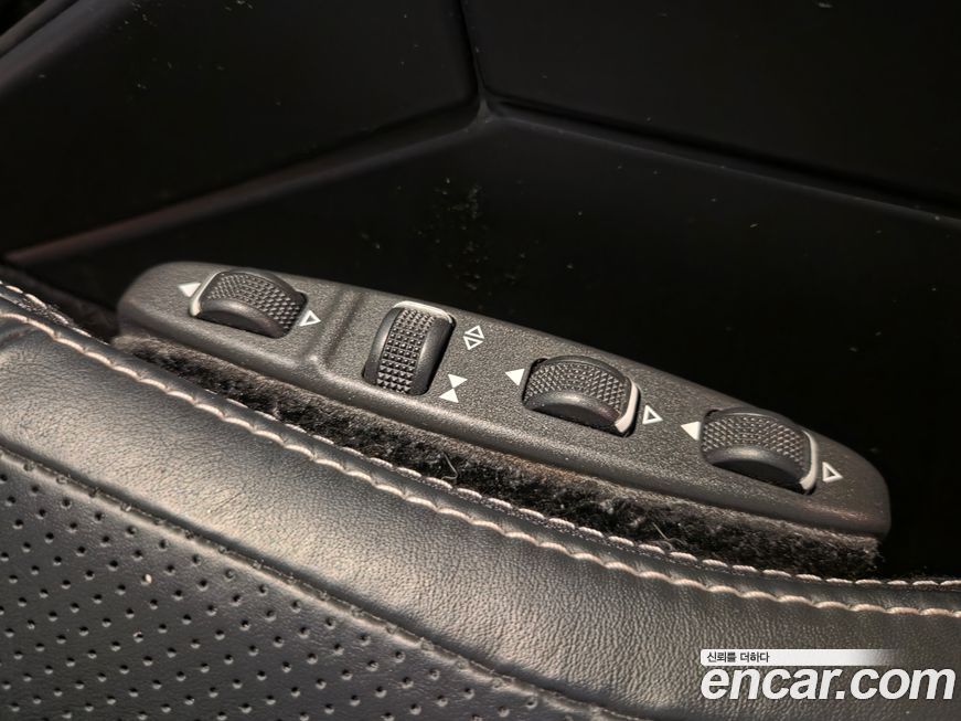 Mercedes-Benz G-Class 2016