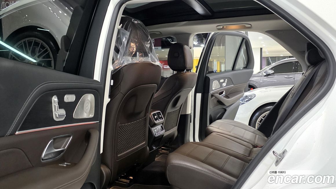 Mercedes-Benz GLE-Class 2023