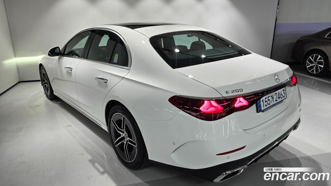 Mercedes-Benz E-Class 2026