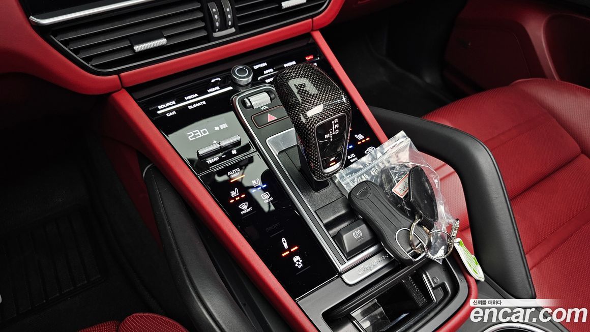 Porsche Cayenne 2020