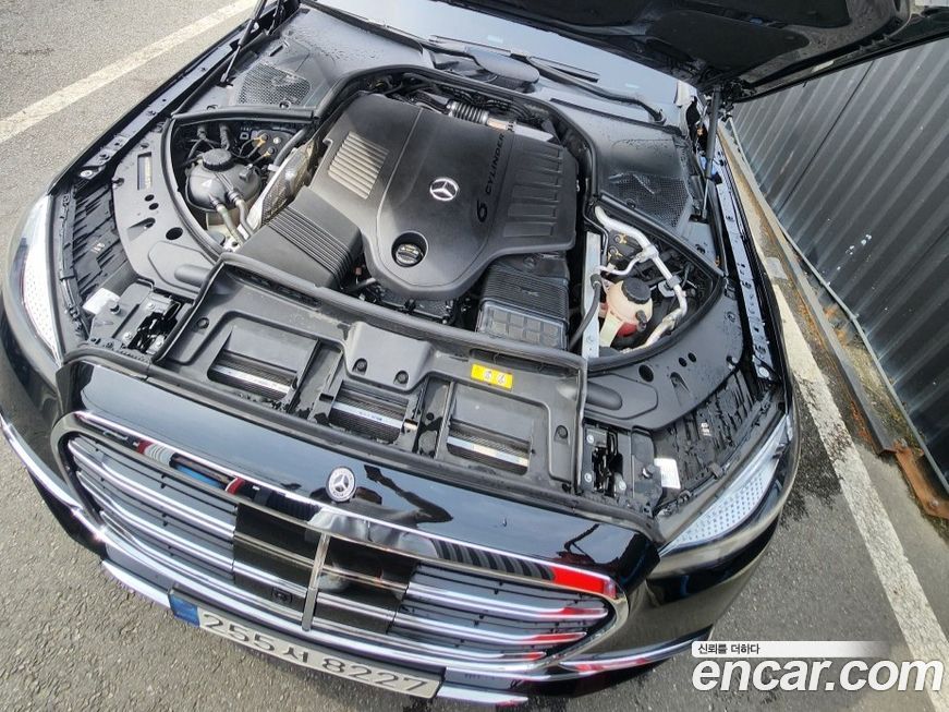 Mercedes-Benz S-Class 2022