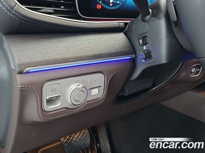 Mercedes-Benz GLE-Class 2023