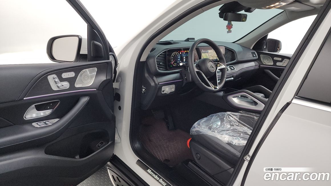 Mercedes-Benz GLE-Class 2025