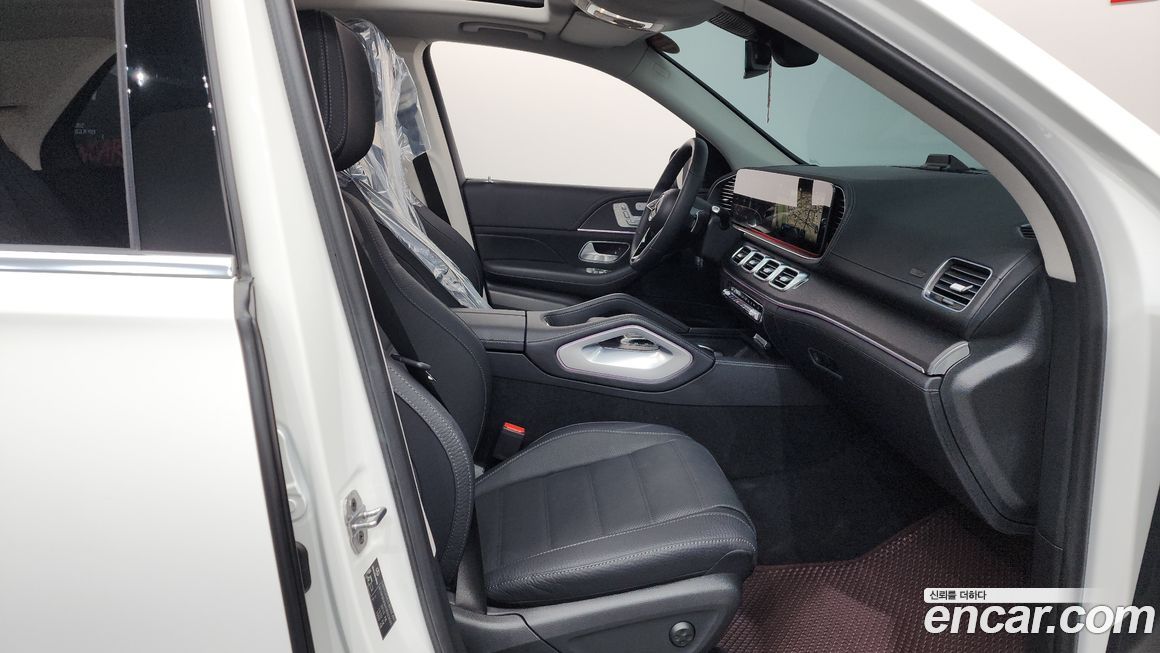 Mercedes-Benz GLE-Class 2025