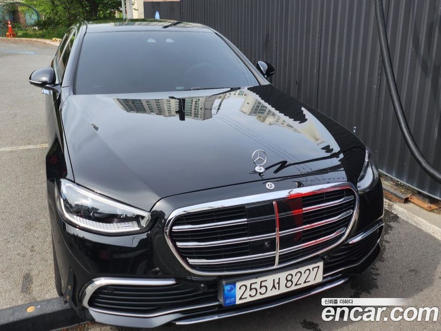 Mercedes-Benz S-Class 2022