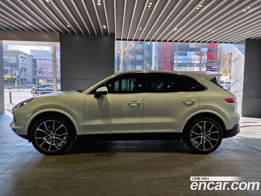 Porsche Cayenne 2020