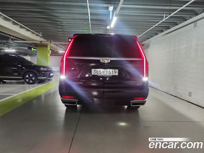 Cadillac Escalade 2021