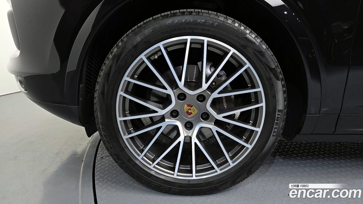 Porsche Cayenne 2023