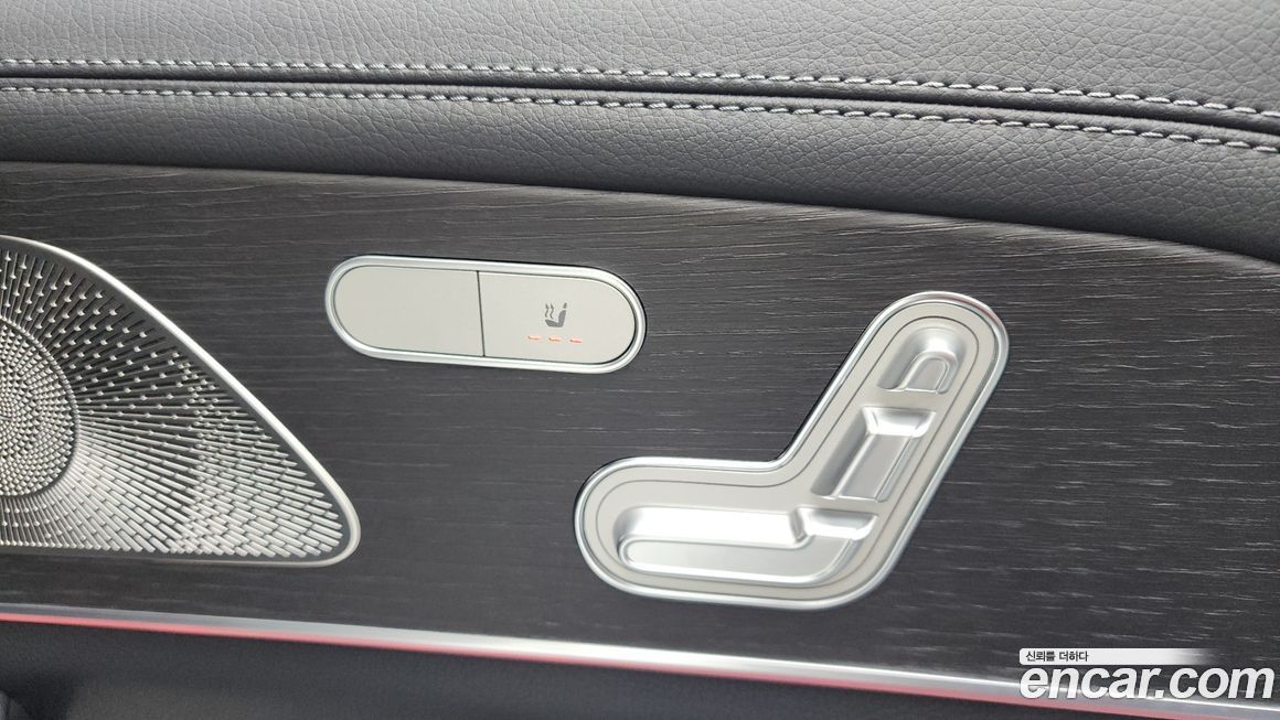 Mercedes-Benz GLE-Class 2025