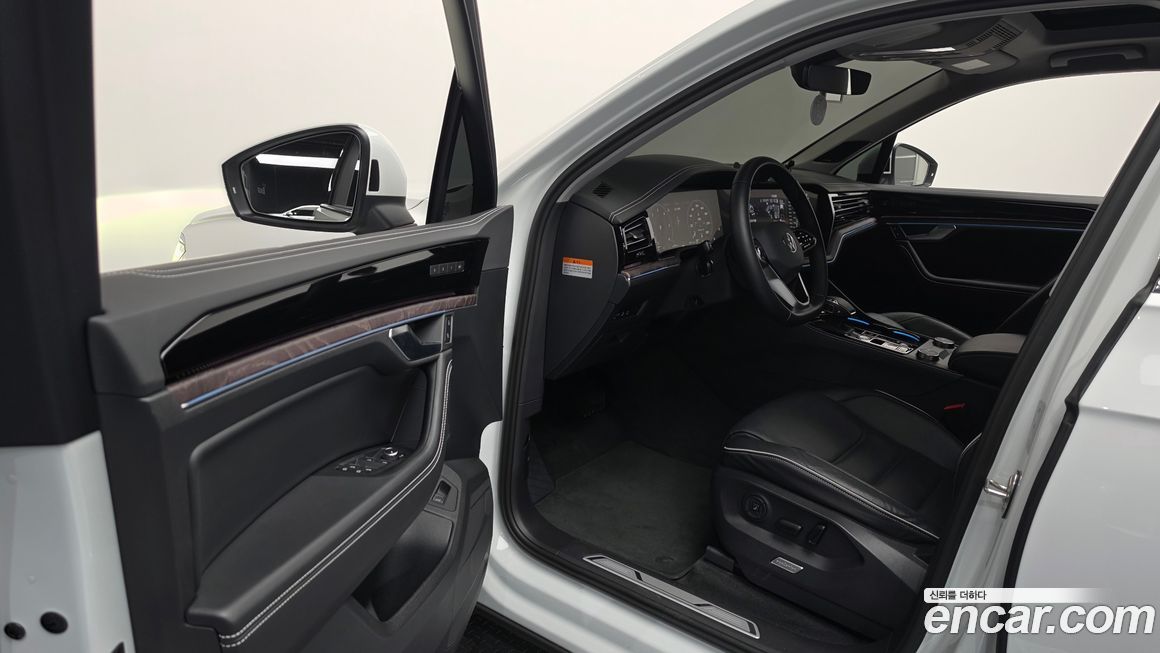 Volkswagen Touareg 2024