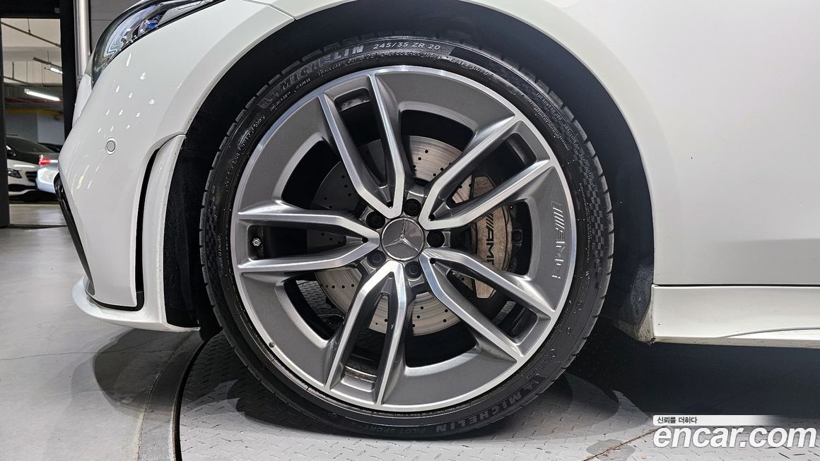 Mercedes-Benz CLS-Class 2021