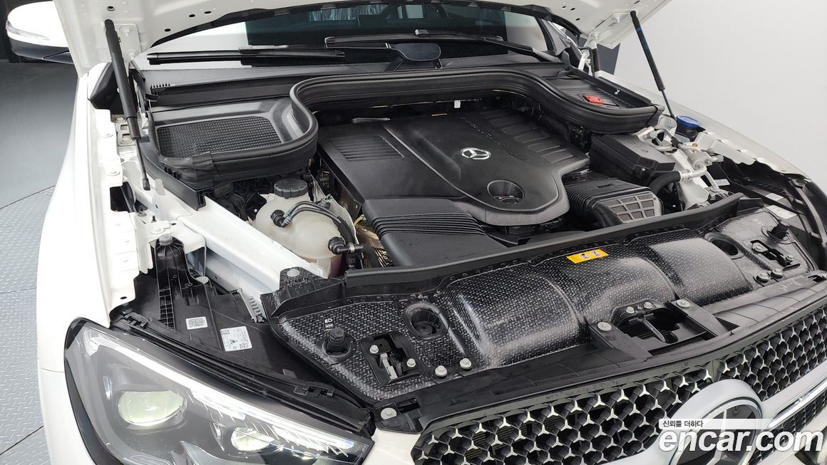 Mercedes-Benz GLE-Class 2025