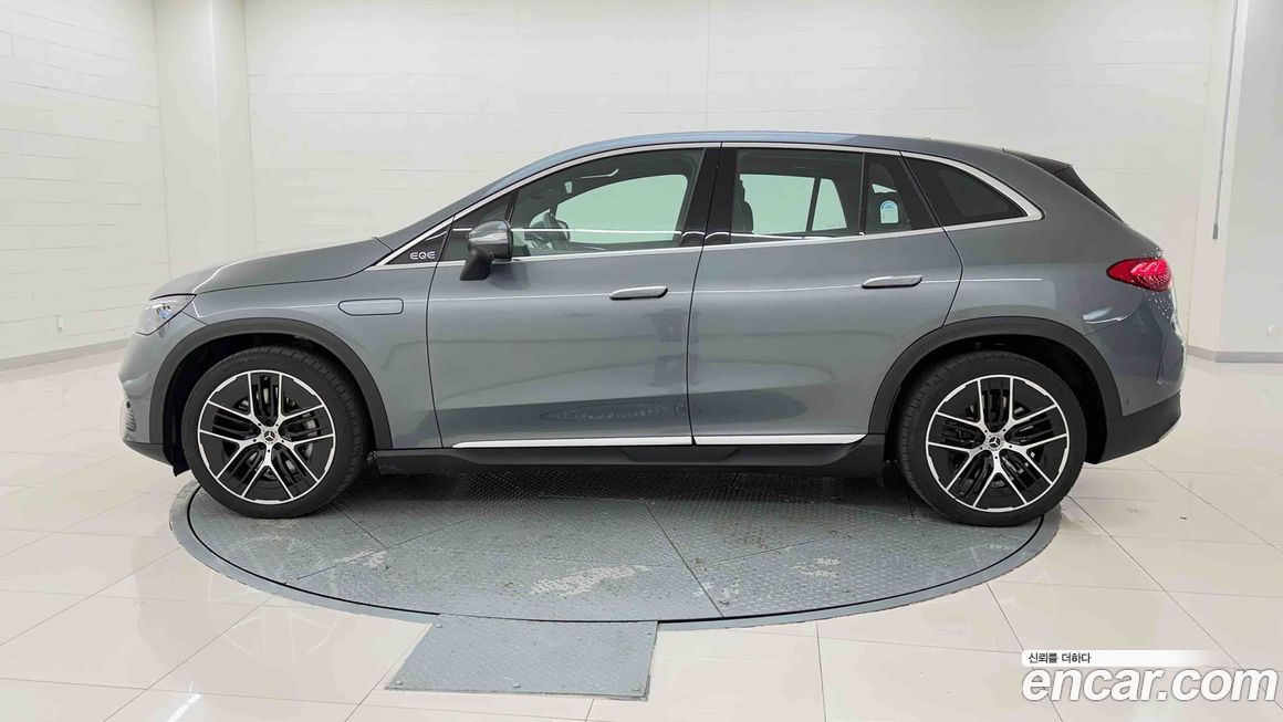 Mercedes-Benz EQE 2025