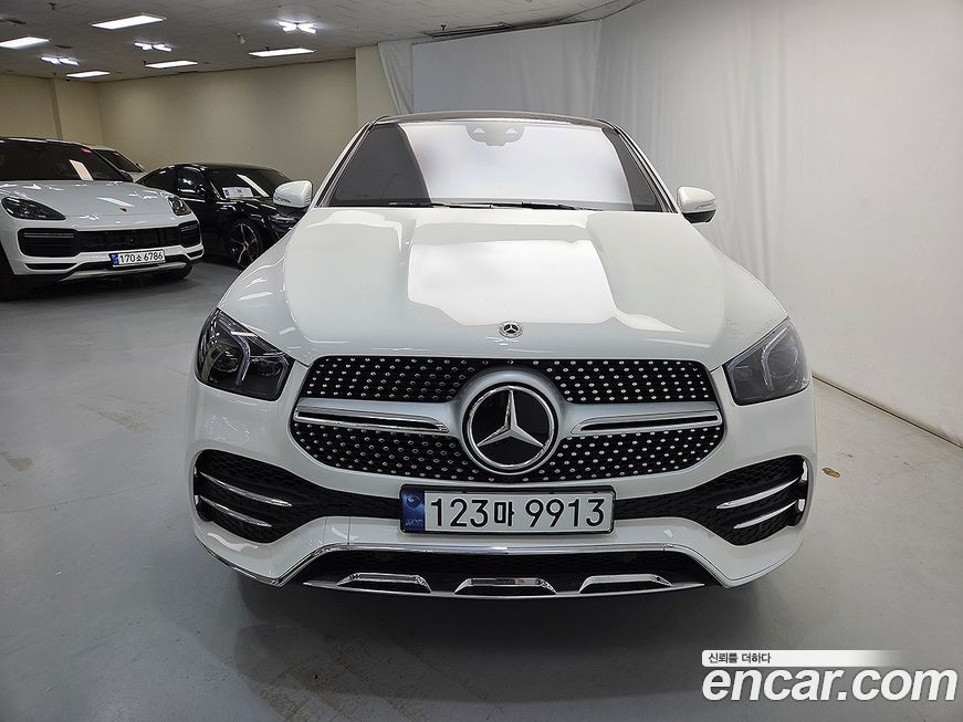 Mercedes-Benz GLE-Class 2023